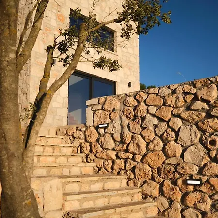 Aroa Eco Living Experience Ferienhaus *