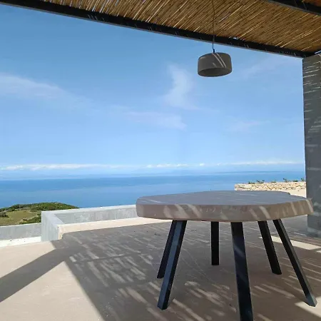 Aroa Eco Living Experience * Volimes