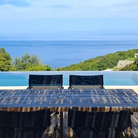 Aroa Eco Living Experience Ferienhaus Volímai