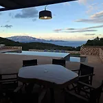 Aroa Eco Living Experience Nyaraló Volímesz