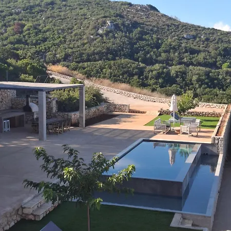 بيت للعطل Aroa Eco Living Experience Volímai